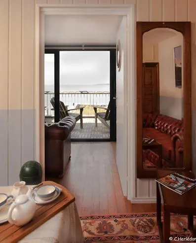 Hôtel Kermor Concarneau 3*,  França